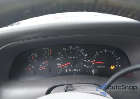 2001 Ford Excursion Xlt from USA, damaged, VIN 1FMNU40LX1ED42972